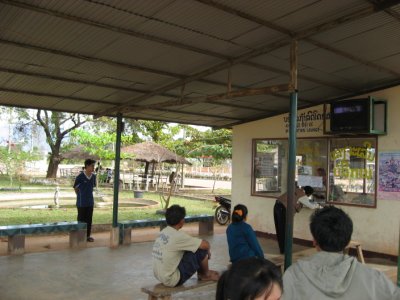 Sengcharuen Bus Station in Pakse, passengers lounge