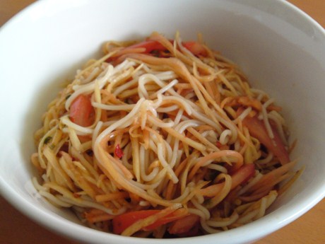papaya and noodle salad