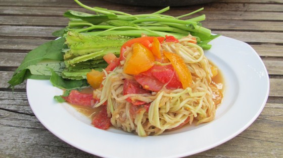 Lao Green Papaya Salad Lao Food - Green Papaya Salad