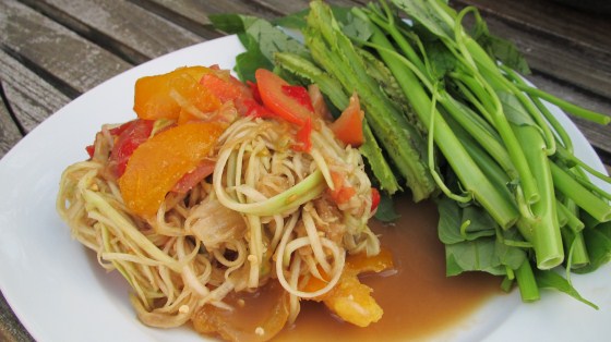 Lao Green Papaya Salad Lao Food - Green Papaya Salad