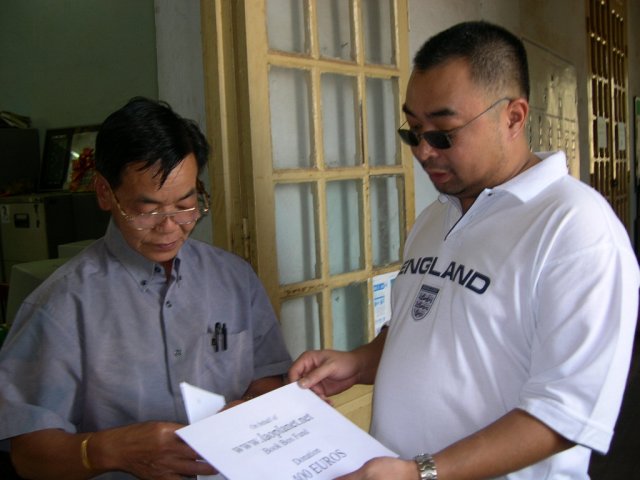 Lao Book Box Library 2006