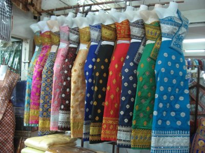 Lao sinh or Lao skirts