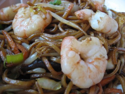 stir fry noodles with shrimp